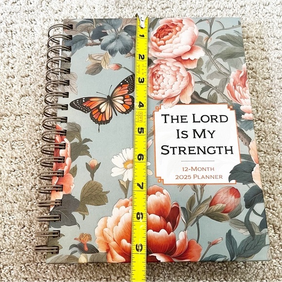 The Lord Is My Strength 2025 Planner: 12-Month Weekly Planner Calendar Religious - Picture 9 of 9